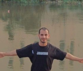 محمود صلاح, 21, Cairo