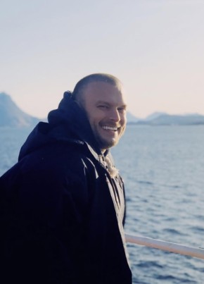Рома из La Villa y Corte de Madrid 40 лет