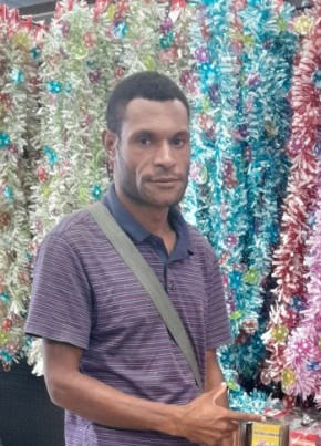 Laikon Demis, 25, Papua New Guinea, Port Moresby