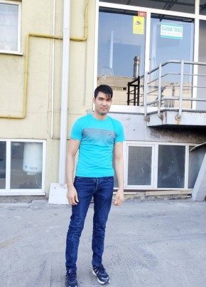 Mennan, 18, Türkiye Cumhuriyeti, İstanbul