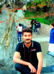 Naveed sb, 22  , Lahore