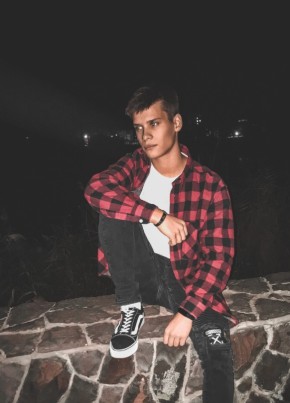 Yaroslav, 22, Україна, Словянськ
