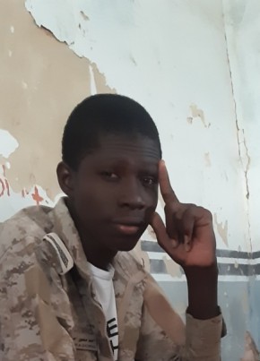 Mba, 19, République du Sénégal, Mbaké