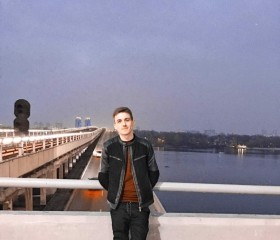 Yurii, 27 лет, Київ