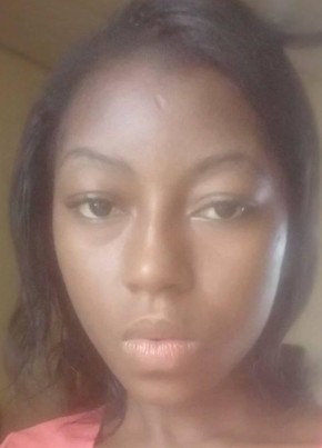 Colette, 26, Republic of Cameroon, Douala