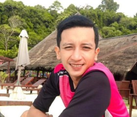 Ronnee, 28, Yaring