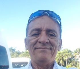 Roberto, 61, Playa del Carmen