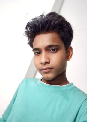 Sa, 18, India, Hāpur
