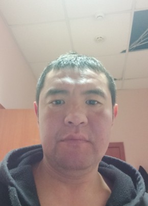 Александр, 38, Россия, Новошахтинск