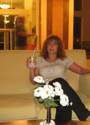 Lora, 51, Україна, Київ