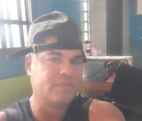 Edcarlos Domingo, 20, Mandaguari