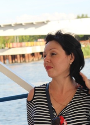 Марина, 40, Россия, Зерноград