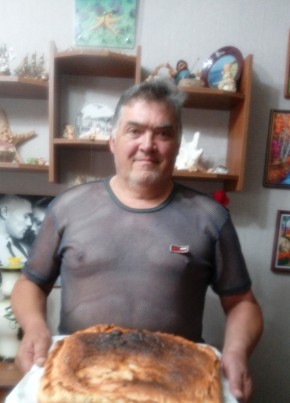 Александр, 63, Россия, Краснокамск