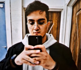 Pourya, 22, Yazd