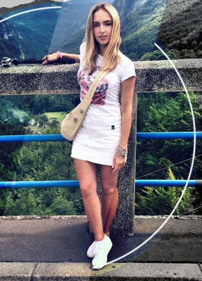 Oksana, 21, Belarus, Stowbtsy