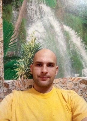 Кирилл, 36, Россия, Зерноград