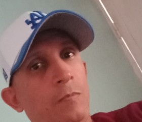 Nain, 49, Maracay