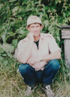 Игорь, 58, Россия, Березники