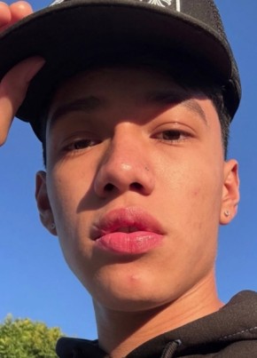 Donovan из México Distrito Federal 19 лет