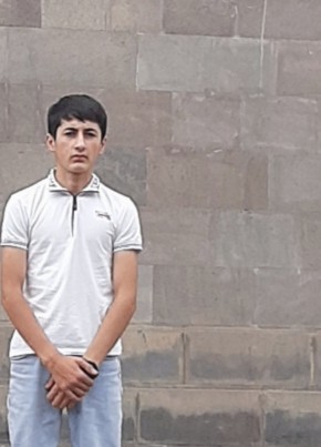 Emin, 18, Armenia, Alaverdi