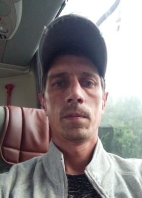 Владимир из Новосибирска 40 лет