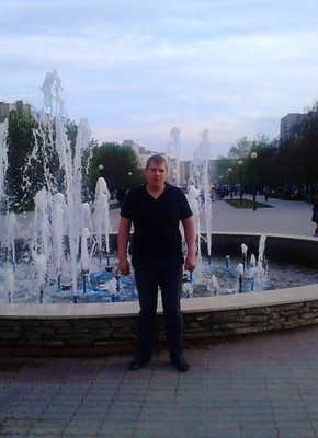 Евгений, 32, Россия, Губкинский