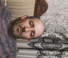 Revaz, 46, Ochamchyra