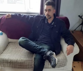 Mbazwolf, 31, City of London