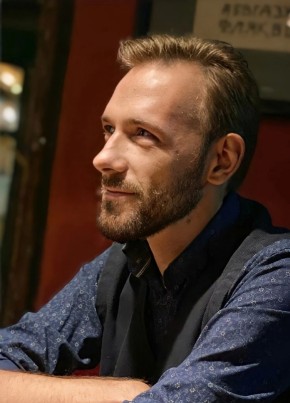 Anton, 40, Russia, Moscow
