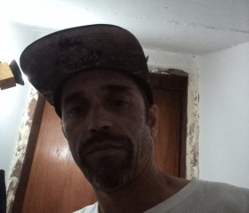 Fabio skate, 47, Asuncion