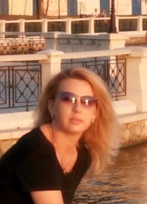 Julia из Бишкека 50 лет