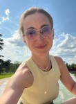 Nat, 37, Moscow