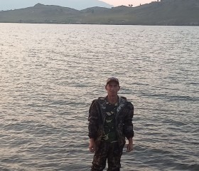 Sergey, 43, Ust-Ordynskiy