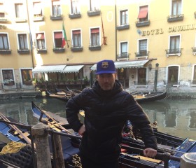 Roman, 45, Moscow