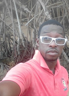 Johan akemi, 40, République Gabonaise, Libreville