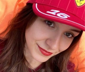 Viola, 22, Luhansk