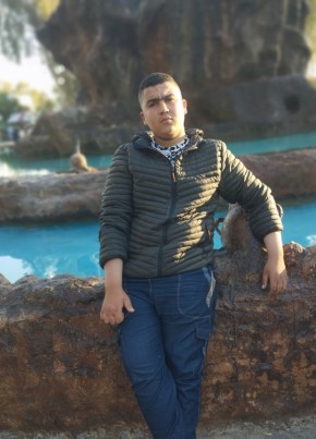 عبد الوادود из Bordj Bou Arreridj 22 года