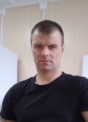 Максим, 40, Россия, Суворов