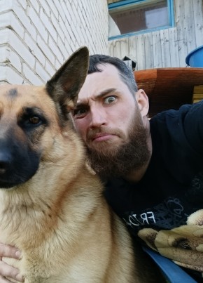 Максим из Мурманска 33 года