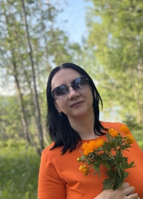 Юлия из Уяра 42 года