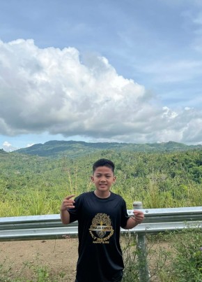 Ace из Lungsod ng Dabaw 18 лет