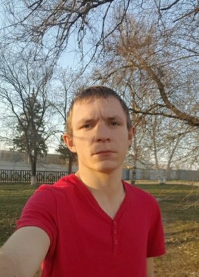 Игорь, 26, Україна, Комсомольське