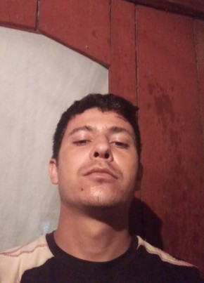 Afonso, 23, República Federativa do Brasil, Curitiba