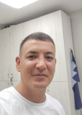 ... из Когалыма 42 года