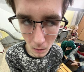 Aleksey, 18, Brest