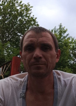 Александр Хруста из Бугуруслана 38 лет
