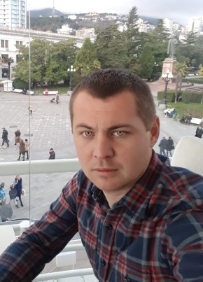 Александр, 37, Россия, Саки
