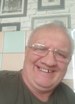 Олег, 53, Россия, Обь