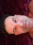 Yunier, 36, Lincoln (State of Nebraska)