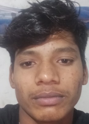 Sanjeet kumar, 18, India, Nirmāli